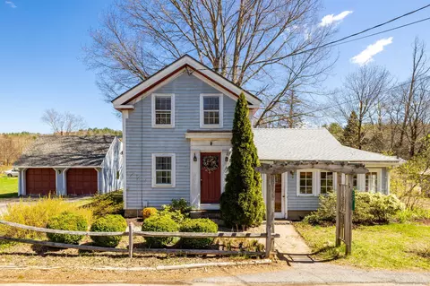 32 Wickett St, New Hartford, CT 06057