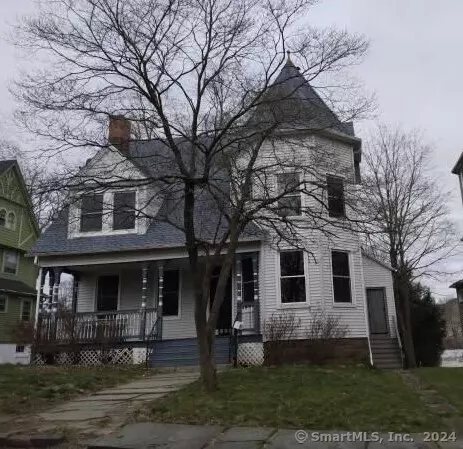 2 Washington Hts, Meriden, CT 06451