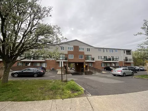 219 S Broad St #N110, Meriden, CT 06450
