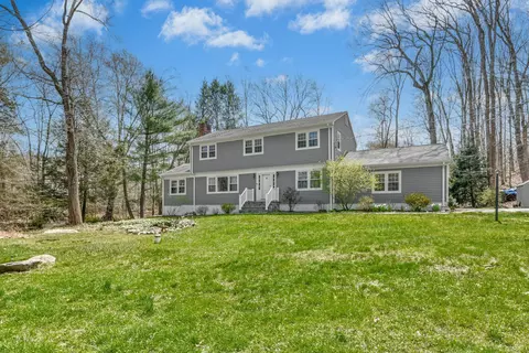 168 Rocky Rapids Rd, Stamford, CT 06903