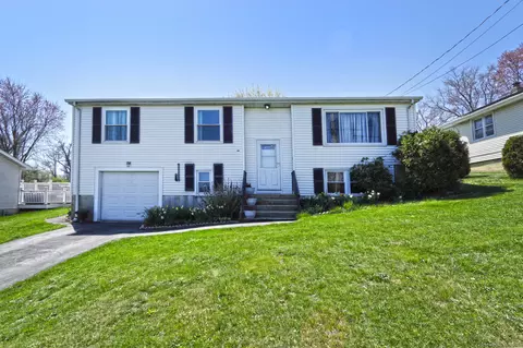185 Norfolk St, West Haven, CT 06516