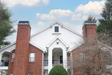 31 High St #11201, East Hartford, CT 06118