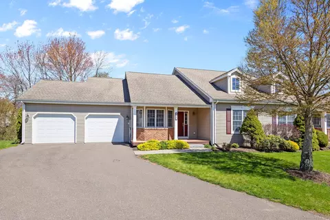51 Hudson Ln #51, Windsor, CT 06095