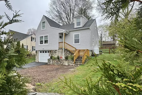 504 High Ridge Rd, Stamford, CT 06905