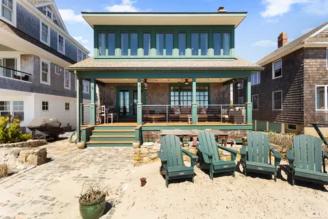98 Boardwalk, Groton, CT 06340