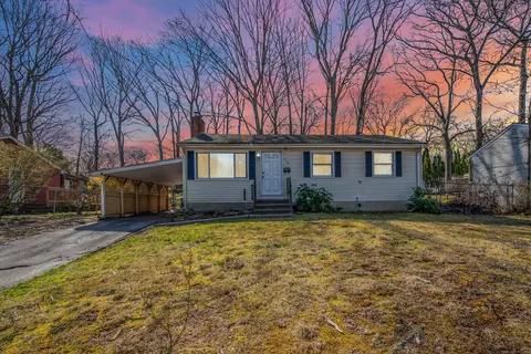 148 Roanoak Ave, Windham, CT 06226