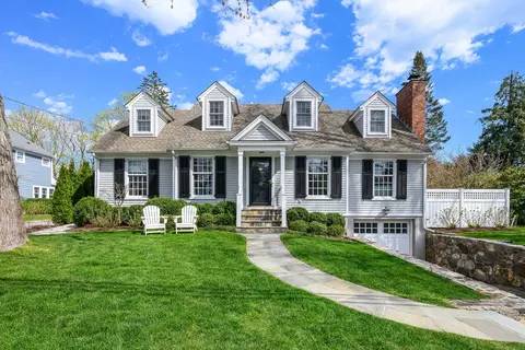 13 Center Rd, Greenwich, CT 06870
