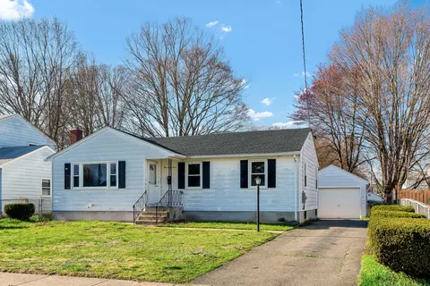 147 Jefferson Ln, East Hartford, CT 06118