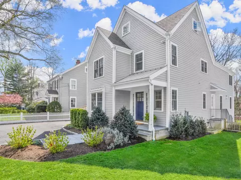 241 Noroton Ave, Darien, CT 06820