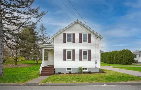 50 West St, Windsor Locks, CT 06096