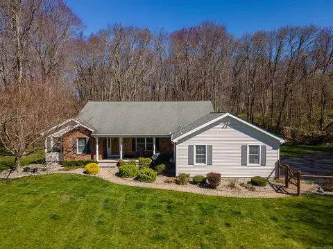 3 Deepwood Dr, Norwich, CT 06360