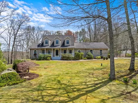 57 Sentinal Woods Woods, Hebron, CT 06248