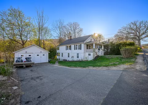85 Litchfield St, Thomaston, CT 06787