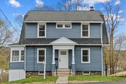 64 Hill St, Naugatuck, CT 06770