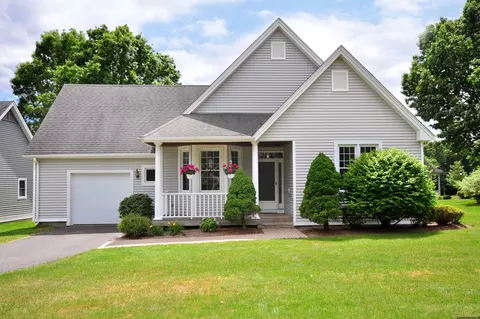 511 Hawthorne Ln #511, Windsor, CT 06095