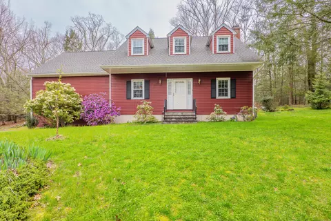 14 Puritan Valley Rd, Brookfield, CT 06804