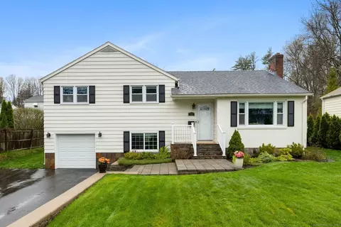 191 King Philip Dr, West Hartford, CT 06117