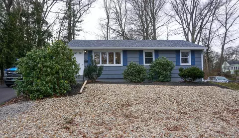 101 Lauter Ave, Windham, CT 06226