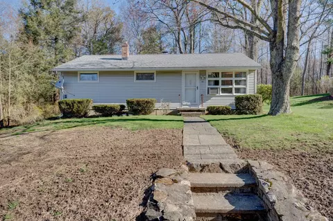 18 Silano Dr, Harwinton, CT 06791