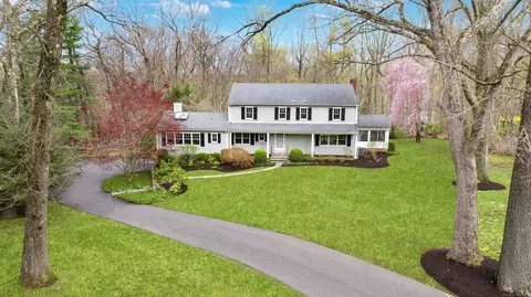 7 Fairview Dr, Westport, CT 06880