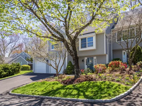 120 Prospect St #6, Ridgefield, CT 06877