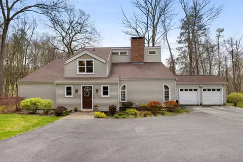 123 River Rd, East Haddam, CT 06423