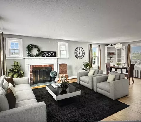 184 Middle Tpke E, Manchester, CT 06040