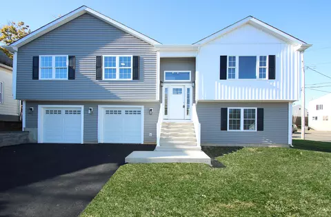 37 Norfolk St, West Haven, CT 06516