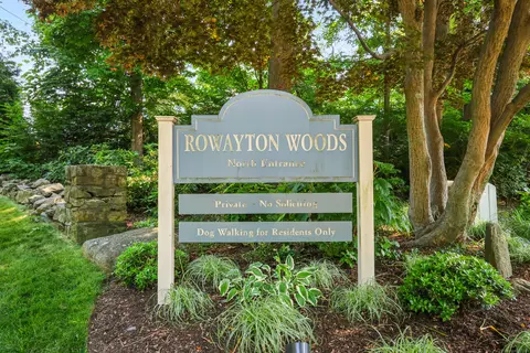 47 Rowayton Woods Dr #47, Norwalk, CT 06854