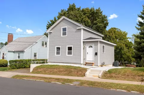135 Chapman St, New Britain, CT 06051