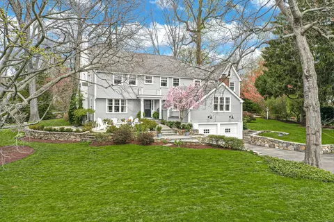 102 Colony Rd, Darien, CT 06820