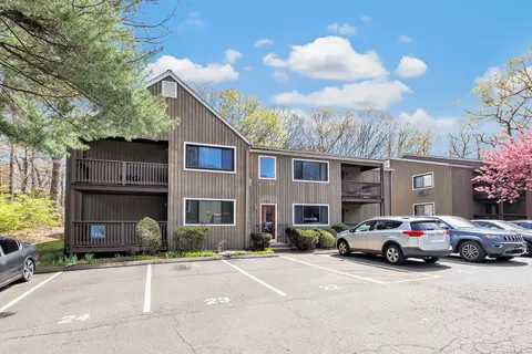 3004 Madison Ave #A, Bridgeport, CT 06606
