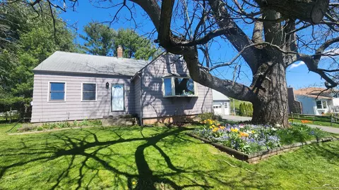 346 New Britain Ave, Newington, CT 06111