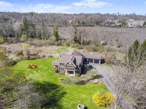 126 Saint Johns Rd, Ridgefield, CT 06877