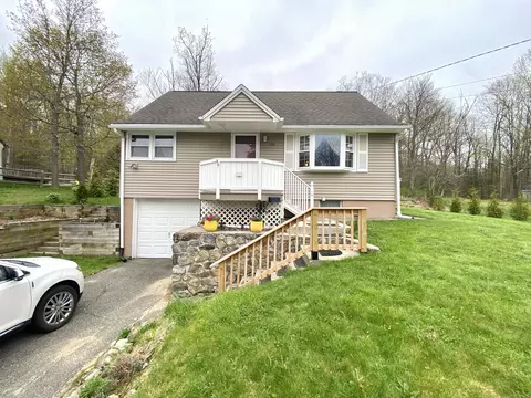 136 Glendale Ave, Winchester, CT 06098