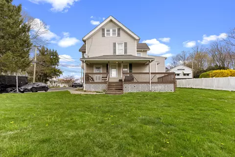 78 Buckingham St, Watertown, CT 06779