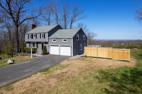 164 Foote Rd, Glastonbury, CT 06073
