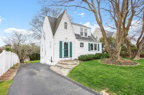 18 Beverly Pl, Norwalk, CT 06850