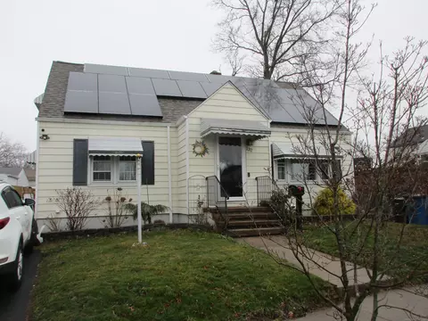 132 Girard Ave, East Haven, CT 06512