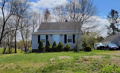 196 Phoenix St, Vernon, CT 06066
