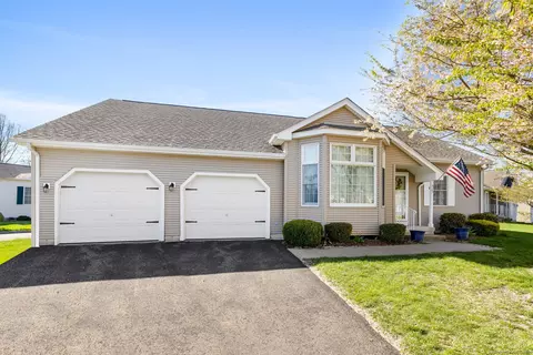 25 Hillside Farms Dr #25, East Windsor, CT 06016