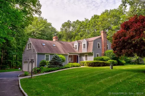 121 Deforest Rd, Wilton, CT 06897
