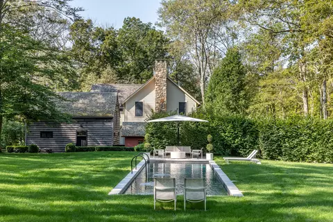 Undisclosed, Sharon, CT 06069