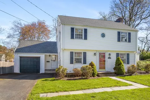 21 Carleton Rd, West Hartford, CT 06107