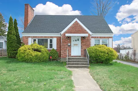 61 Yale St, Hartford, CT 06114