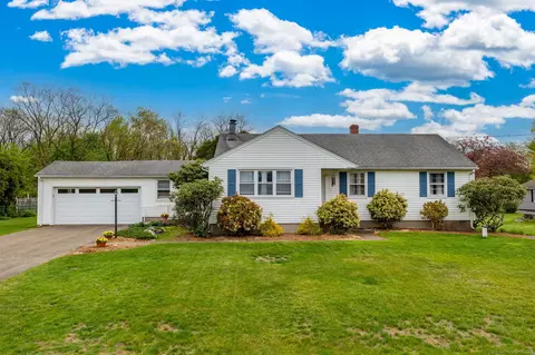 21 Norton Rd, East Windsor, CT 06016