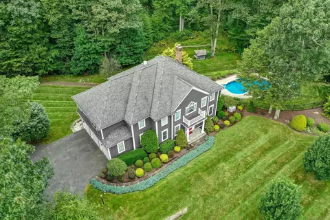 31 Beech Tree Ln, Monroe, CT 06468