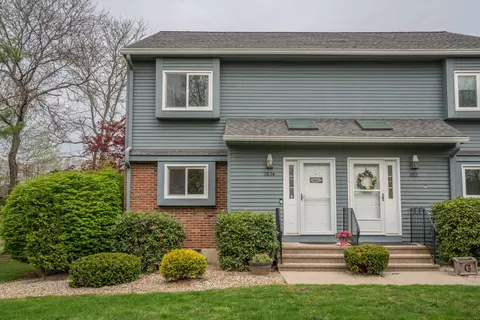 1014 Sand Stone Dr #1014, South Windsor, CT 06074