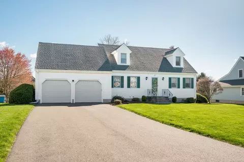 226 Windmill Hl, Wethersfield, CT 06109