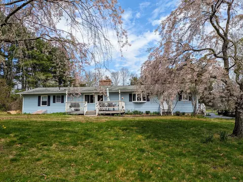 49 Plainfield Pike, Plainfield, CT 06374